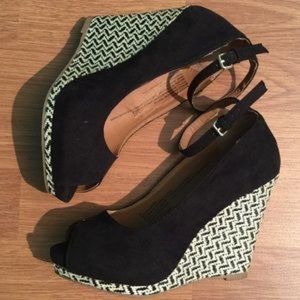 Mossimo Chevron Peep Toe Ankle Strap Suede Wedges